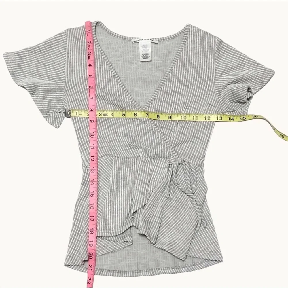 NWOT Caution to the Wind Top - Picture 7 of 8